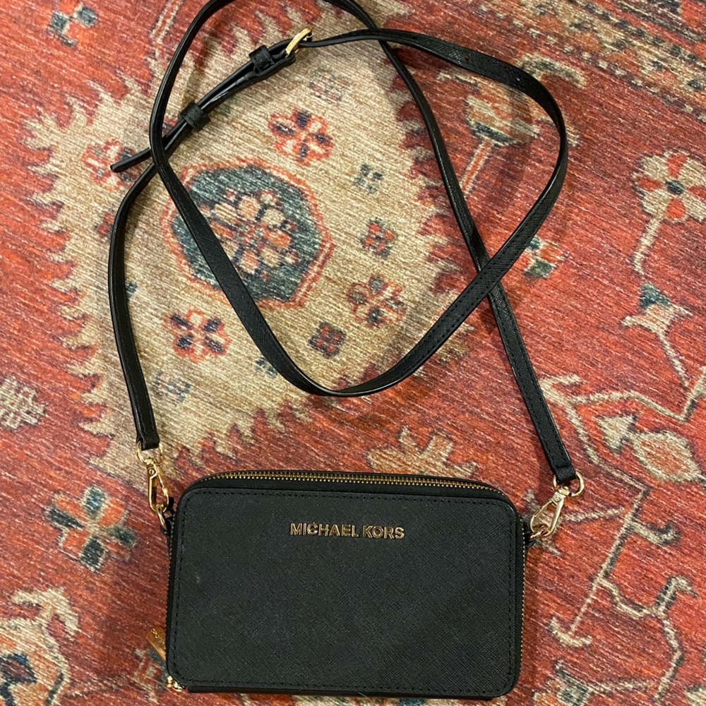 MK black purse